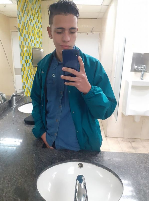 Date this beautiful Venezuela man Roman Antonio from Caracas VE3074
