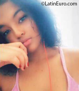 Date this young Dominican Republic girl Manelik from La romana DO37773