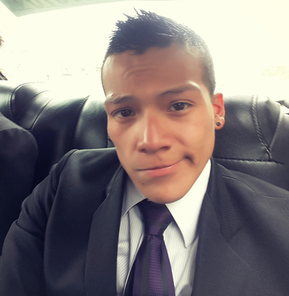 Date this georgeous Colombia man Hirton from Bogota CO27066