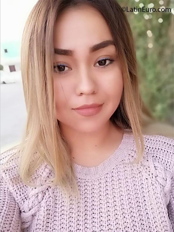 Date this charming Mexico girl Didad from Cabo San Lucas MX1806