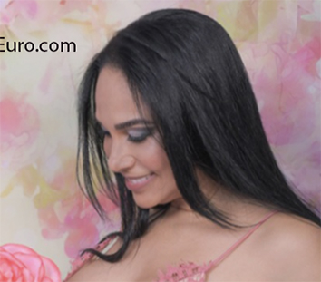 Date this hot Dominican Republic girl Chanel from Santo Domingo DO37829