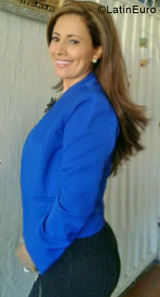 Date this athletic Colombia girl Alice from Bucaramanga CO27101