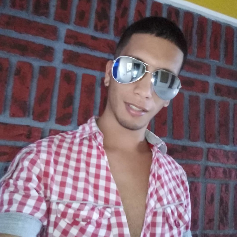 Date this athletic Colombia man Anderson from Cali CO27199