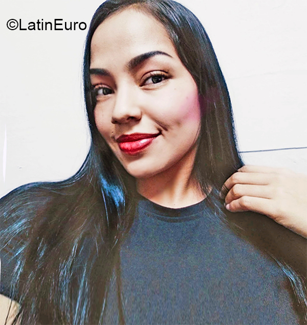 Date this delightful Colombia girl Joanna from Medellin CO27244