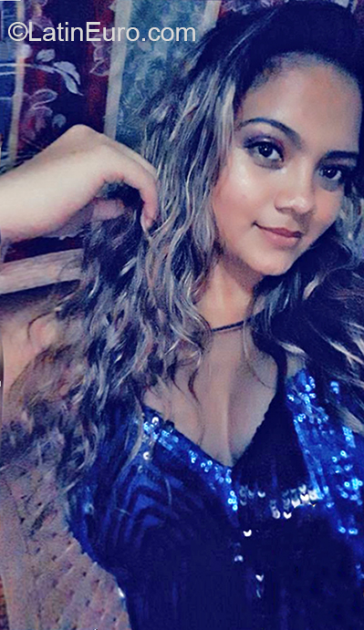 Date this fun Nicaragua girl Joanna from Managua NI238