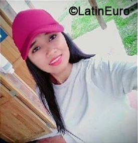 Date this good-looking Colombia girl Monica from Medellin CO27327