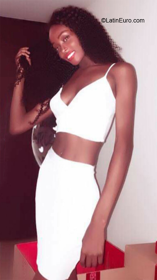 Date this athletic Colombia girl Marlin from Cali CO27434