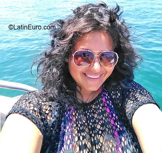 Date this passionate Mexico girl Leticia from Monterrey MX1885
