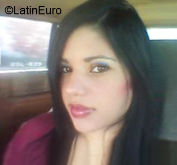 Date this passionate Venezuela girl Cinthya from Caracas VE3273