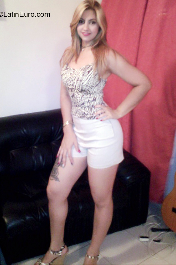 Date this passionate Venezuela girl Veronica from Trujillo VE3274
