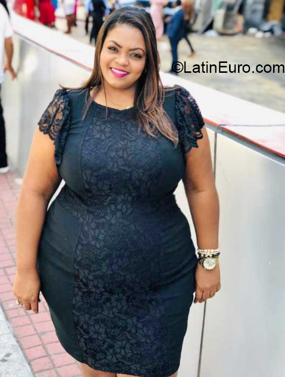 Date this good-looking Dominican Republic girl Juana from Santiago DO38375