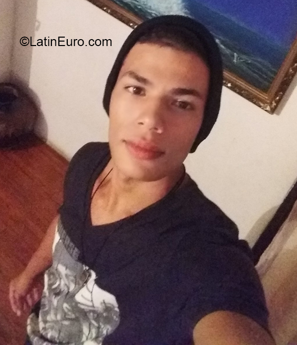 Date this cute Colombia man Waitery from Puerto Carreno VE3312