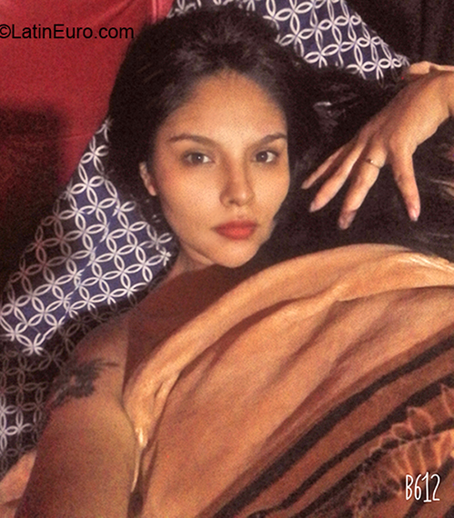 Date this stunning Mexico girl Ivonne from Mexico City MX1949