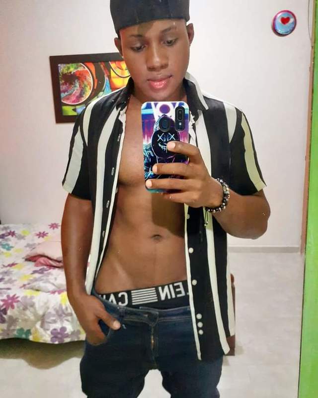 Date this passionate Colombia man Andy palacios from Medellin CO27912
