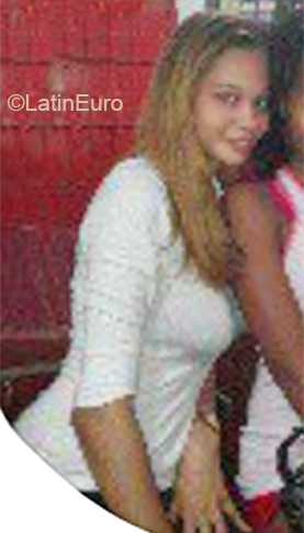 Date this delightful Dominican Republic girl Carla from San Francisco de Marcoris DO38458