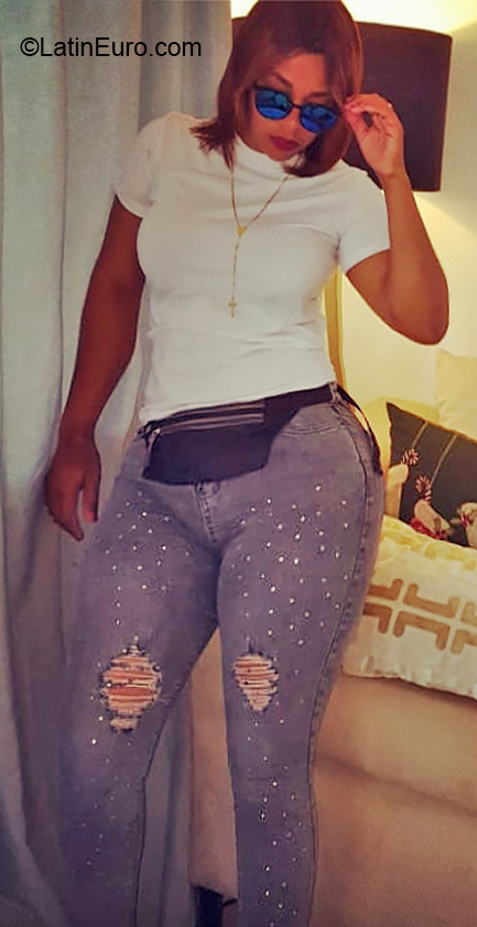 Date this attractive Dominican Republic girl Marlen from La Romana DO38462