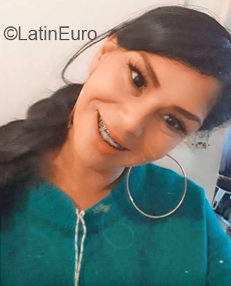 Date this charming Colombia girl Mia from Bogota CO28026