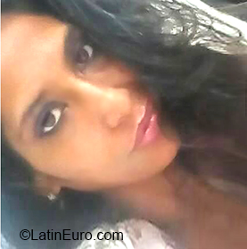 Date this hot Venezuela girl Jenni from Valencia VE3353