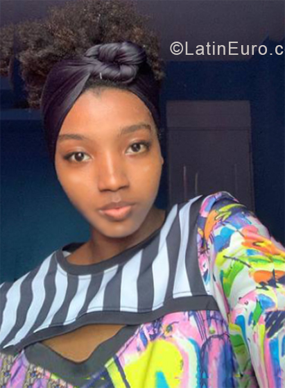 Date this sultry Dominican Republic girl Marleny from Santo Domingo DO38510