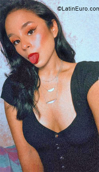 Date this athletic Panama girl Mery from Panama PA1208