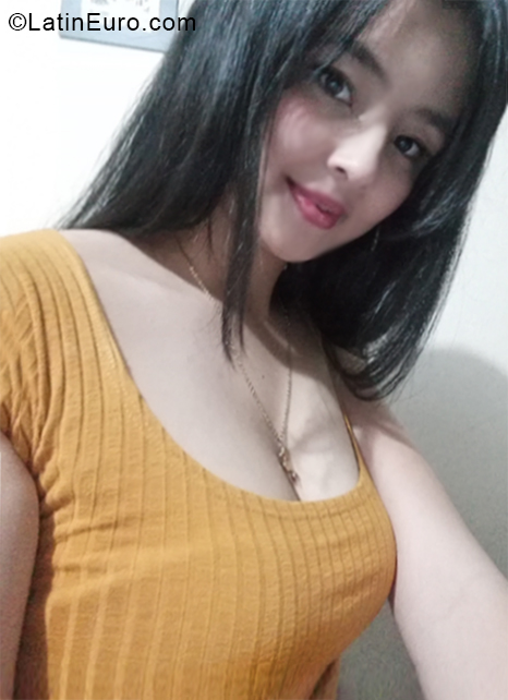 Date this funny Colombia girl Tania from Medellin CO28127