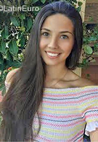 Date this gorgeous Colombia girl Emily from Medellin CO28197