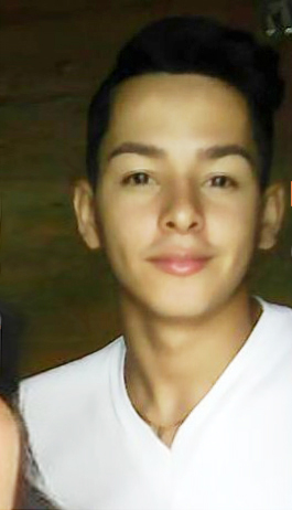 Date this tall Venezuela man Yunior from Araure VE3381