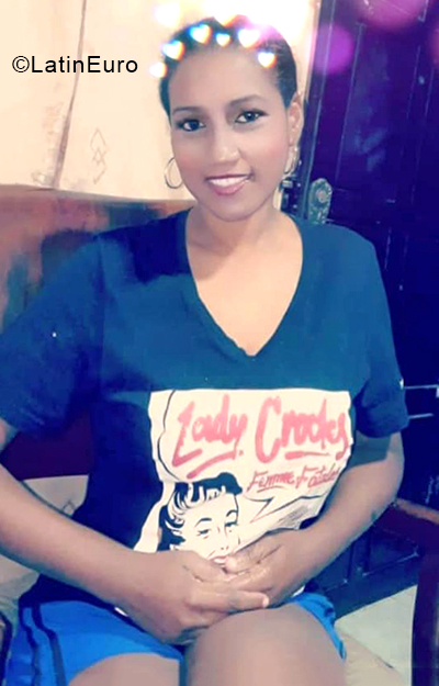 Date this lovely Colombia girl Ximena from Cali CO28219