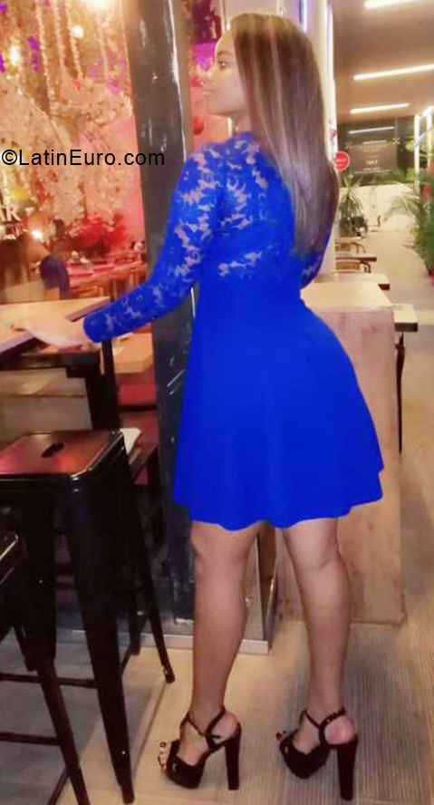 Date this sensual Panama girl Alexandra from Panama City PA1212