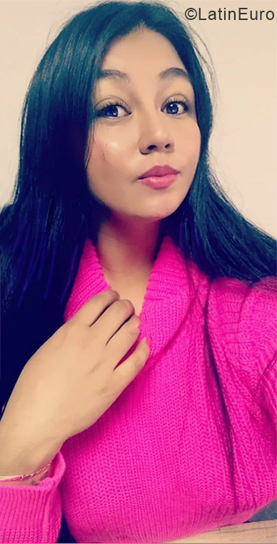 Date this young Colombia girl Lorena from Bogota CO28261
