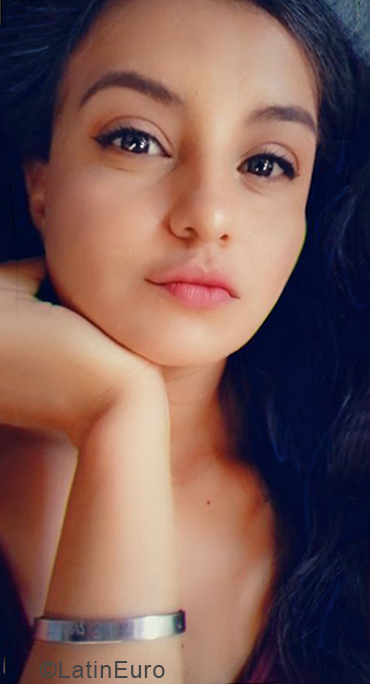 Date this pretty Mexico girl Stephanie from Puerto Vallarta MX2017