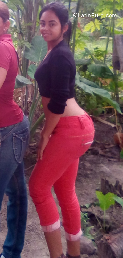 Date this hot Venezuela girl Jennifer from Ciudad Bolivar VE3409