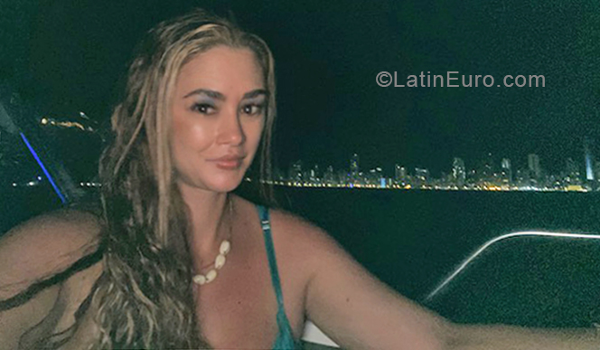 Date this fun Colombia girl Mar from Medellin CO28550