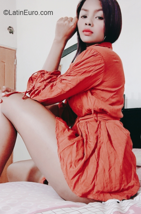 Date this happy Colombia girl Isabel from Medellin CO28569