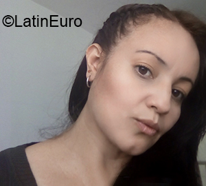 Date this passionate Colombia girl Diana from Bogota CO28573