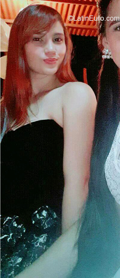 Date this passionate Venezuela girl Siney from Barquisimeto VE3490