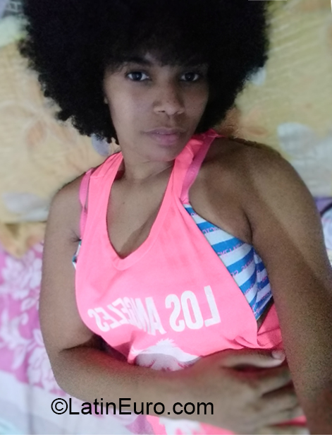 Date this tall Dominican Republic girl Dorisa Mery from Santo Domingo DO38781
