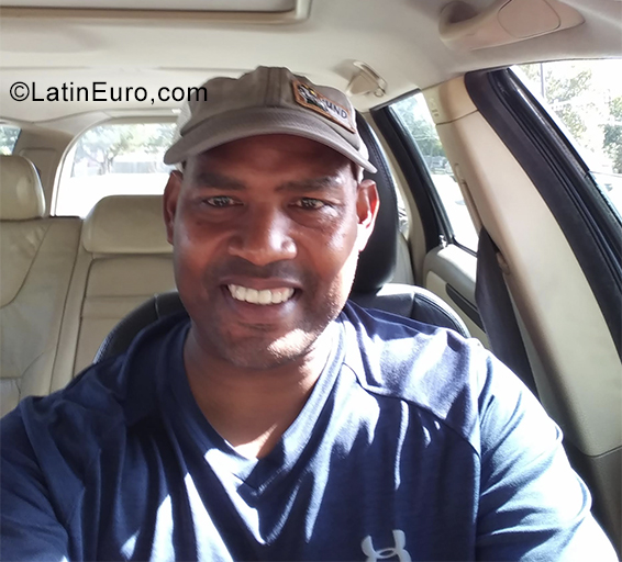 Date this funny United States man Chris from Tulsa US20963