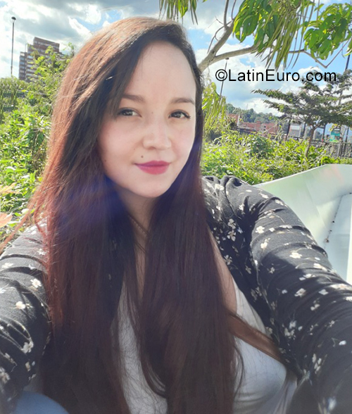 Date this sultry Cocos (Keeling) Islands girl Noeal from usa CO28652