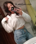 happy Ecuador girl Cristina from Quito EC633