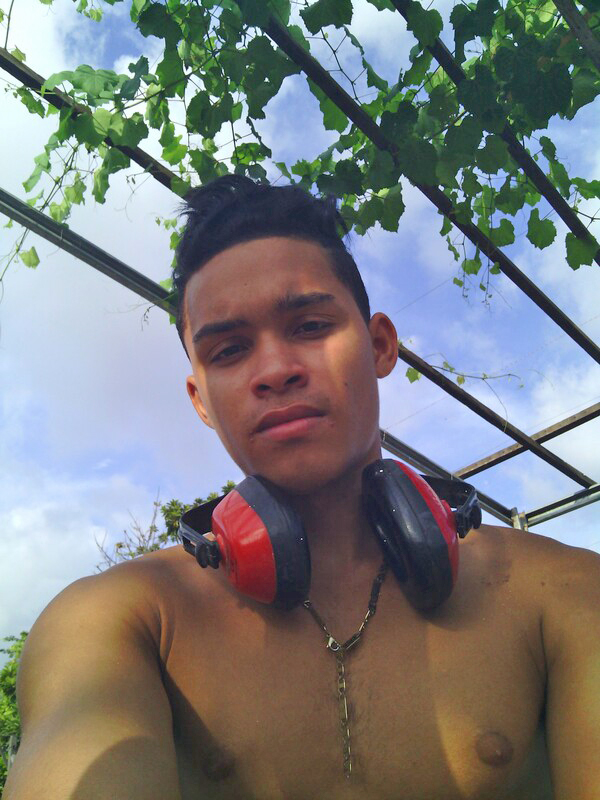 Date this beautiful Cuba man Cristhian orlan from Santiago De Cuba CU741