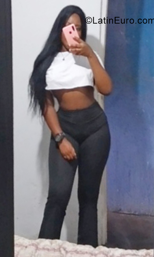 Date this charming Colombia girl Bivi from Medellin CO29154