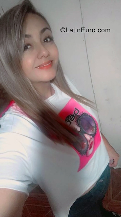 Date this sensual Colombia girl Paula from Manizales CO29174