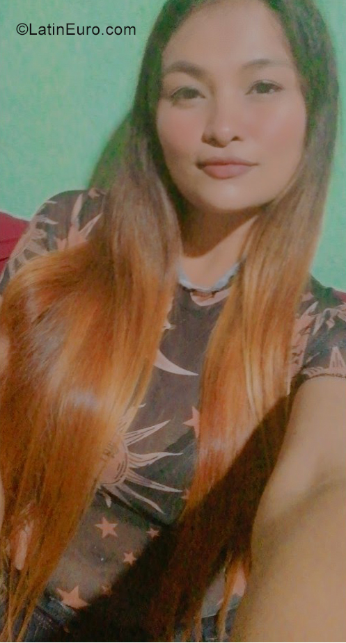Date this gorgeous El Salvador girl Isabel from San Salvador SV154