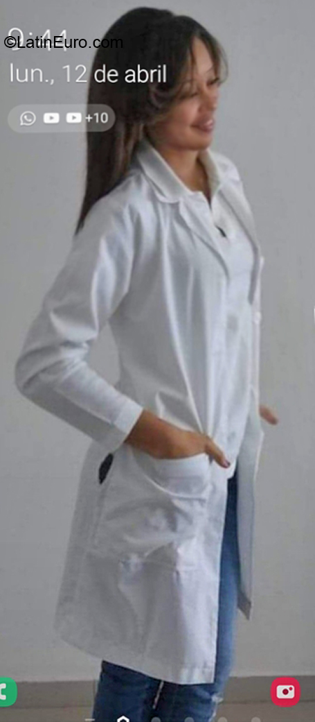 Date this exotic Dominican Republic girl Estefani from Puerto Plata DO39454