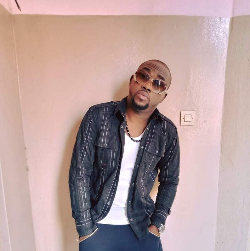 Date this hard body Togo man Jroc from Lomé TG53