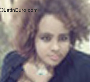 Date this sensual Dominican Republic girl Delaila from Santo Domingo DO39517