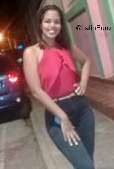 Date this passionate Venezuela girl Alexia from Guarico VE3847
