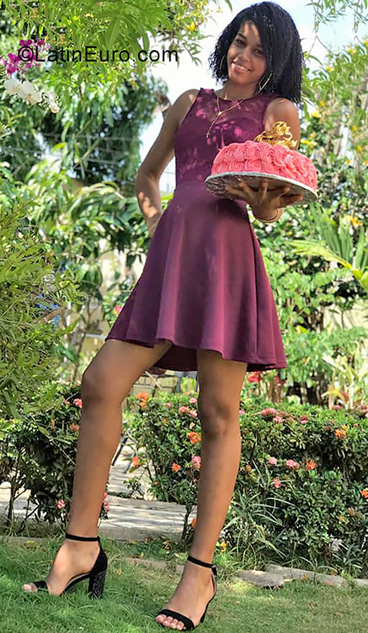 Date this cute Dominican Republic girl Alaisha from Dajabon DO39657