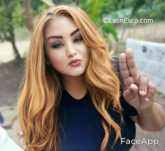 Date this young Dominican Republic girl Rosannatavares from Santiago DO39671